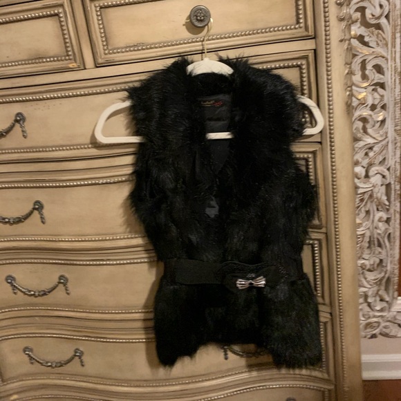 🌺 New Beautiful Fur vest - Picture 7 of 8